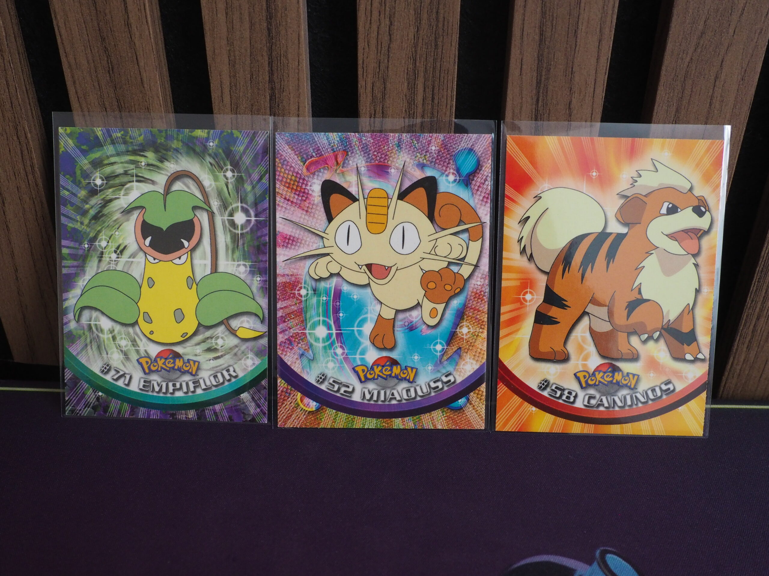 Pack Cartes Pokemon Topps 1999 Team Rocket VF Pack cartes pokemon topps 1999 serie 1 vf logo bleu team rocket miaouss arbok empiflor