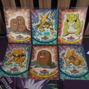 Pack cartes pokemon topps 1999 serie 1 vf logo bleu duel sol vs psy abra kadabra alakazam triopikeur